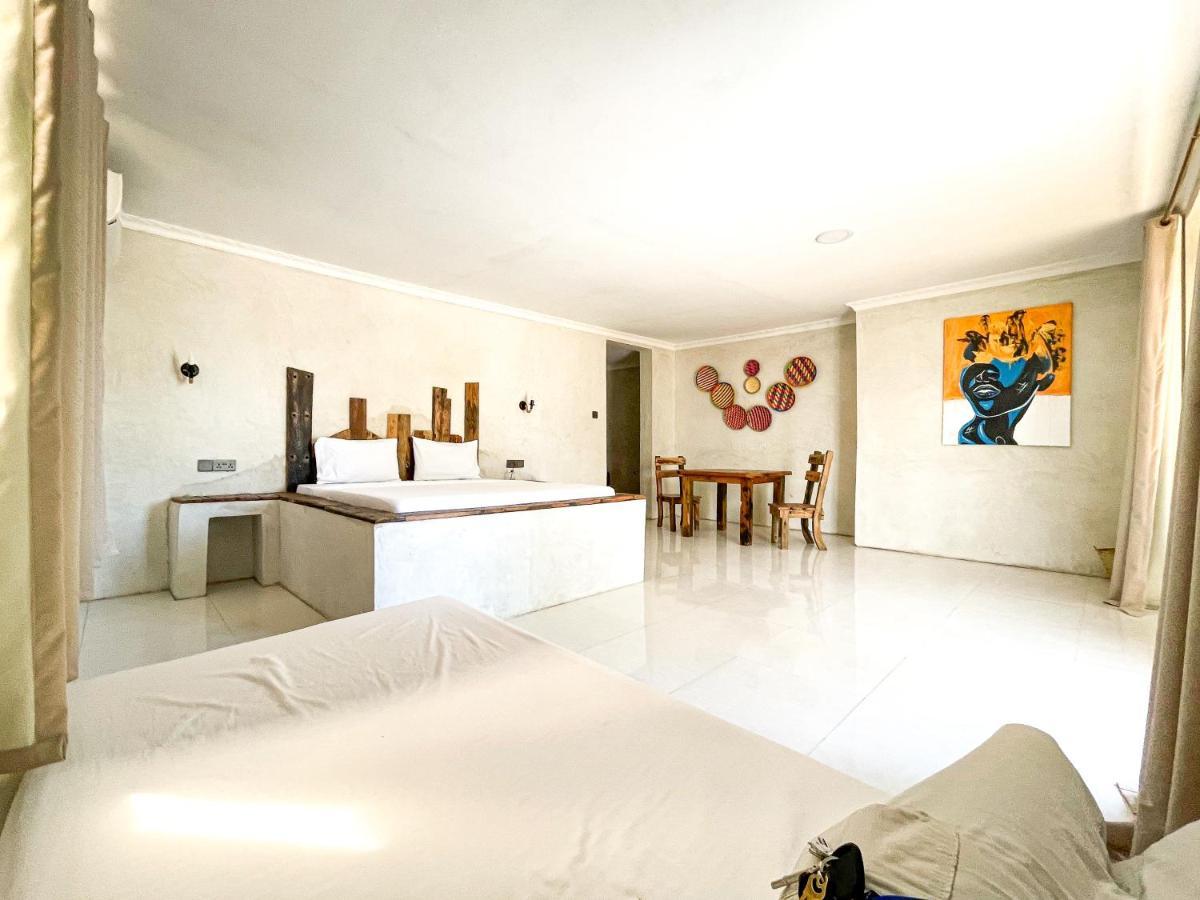 Hotel Jambo 3*